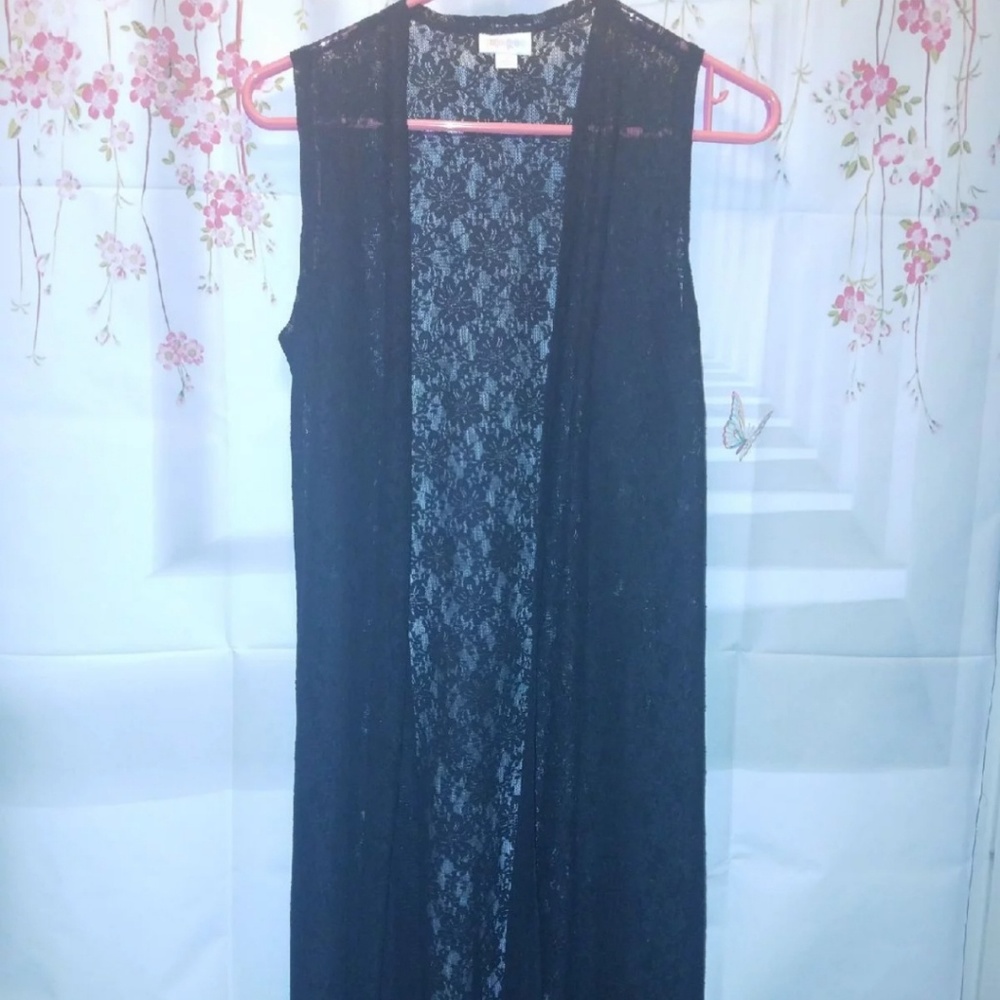 Lularoe lace black joy